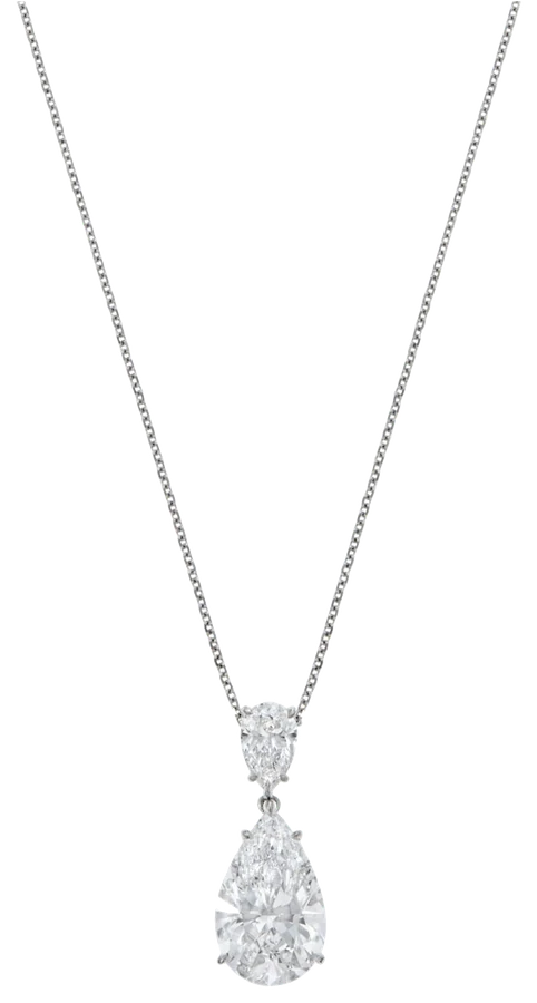 Pear diamond pendant on a fine chain